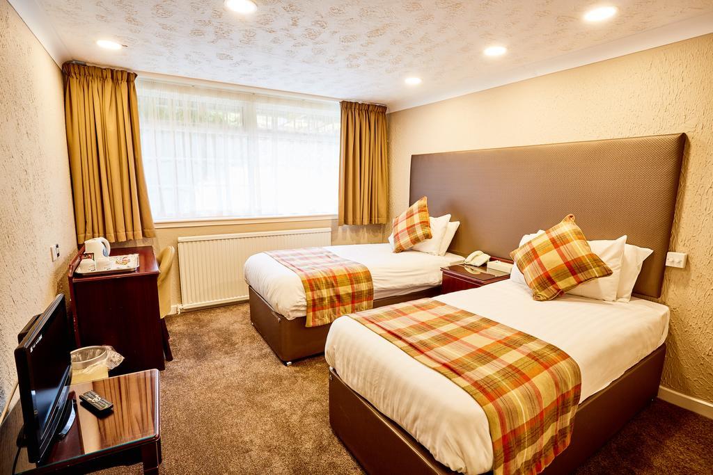 Abbotsford Hotel Дамбартон Экстерьер фото
